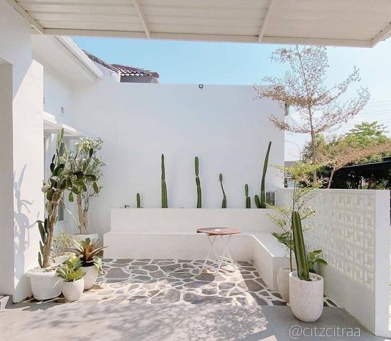 Teras Rumah Gaya Industrial